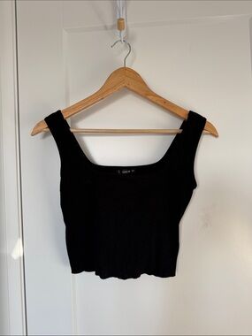 Black Tank